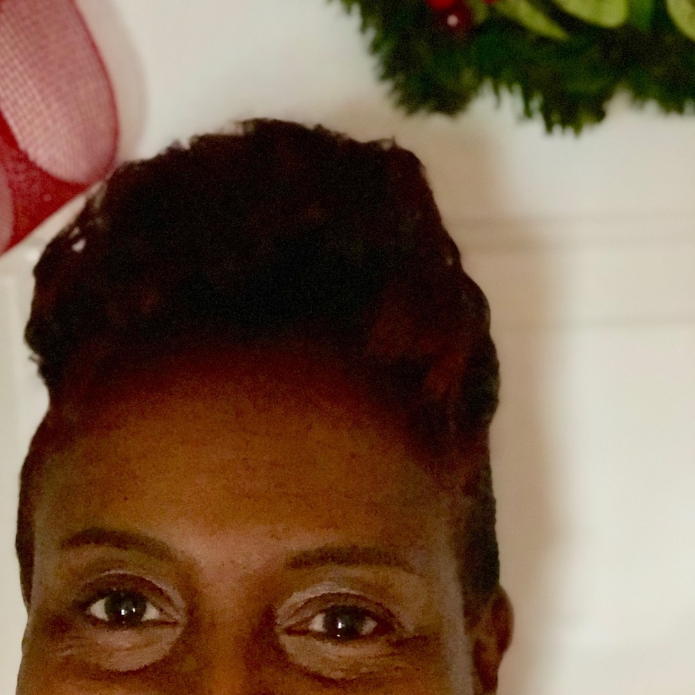 Meet your Posher, Jeanette